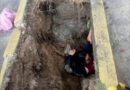 #Coatzacoalcos #Veracruz Mujer embarazada cae en un socavón