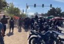 Video #Oaxaca se enfrentan policías y comerciantes de la central de abastos